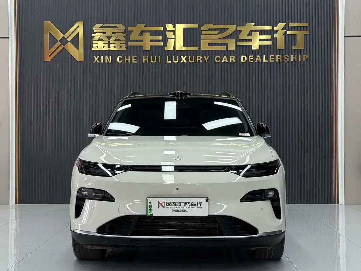 Leapmotor C11