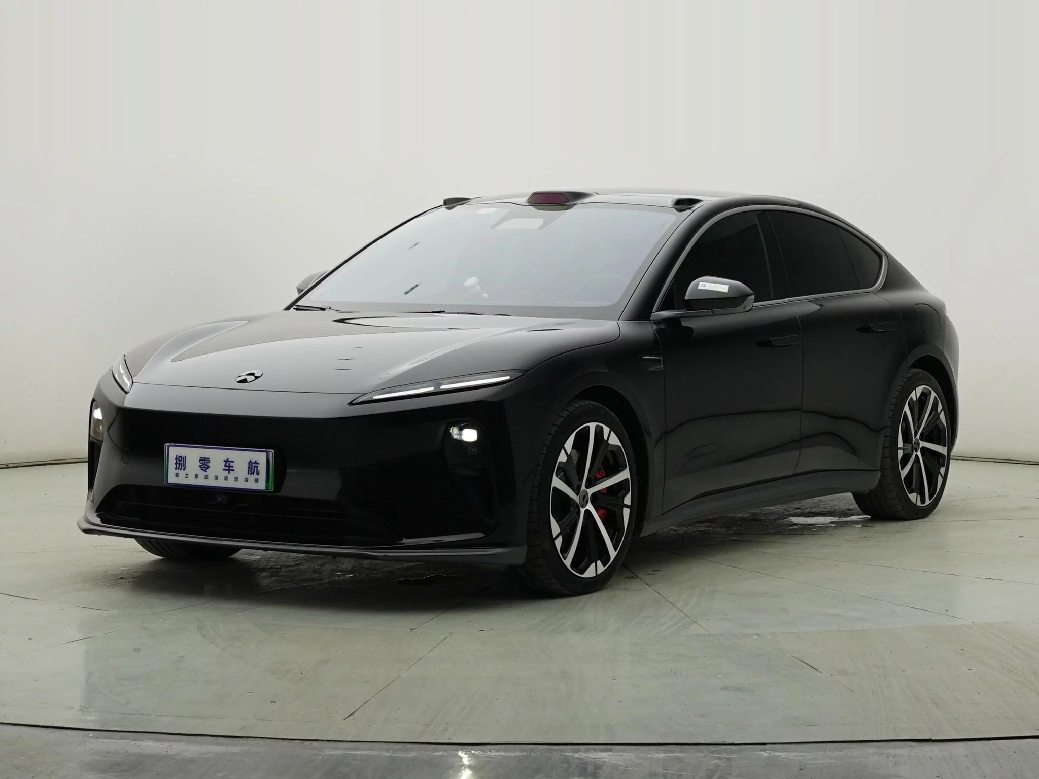 NIO ET5
