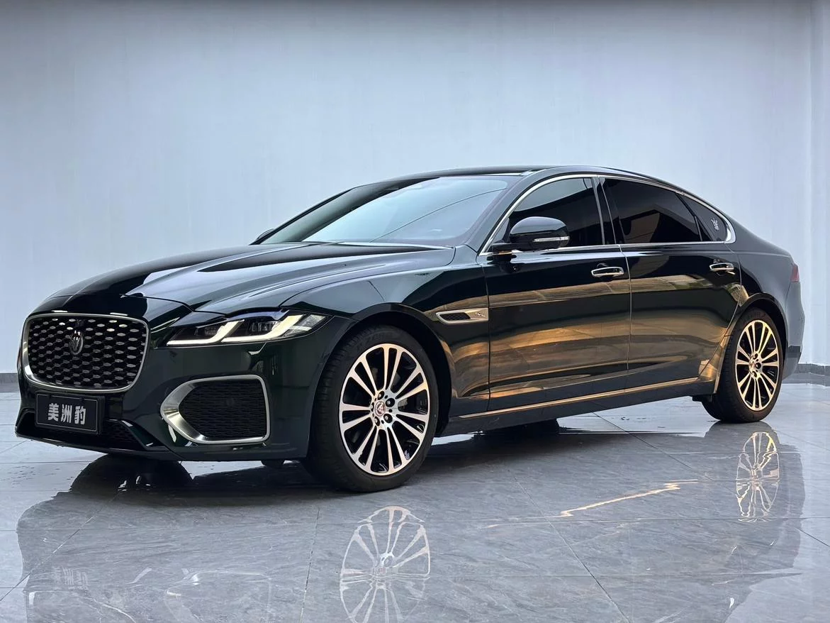 Jaguar XFL