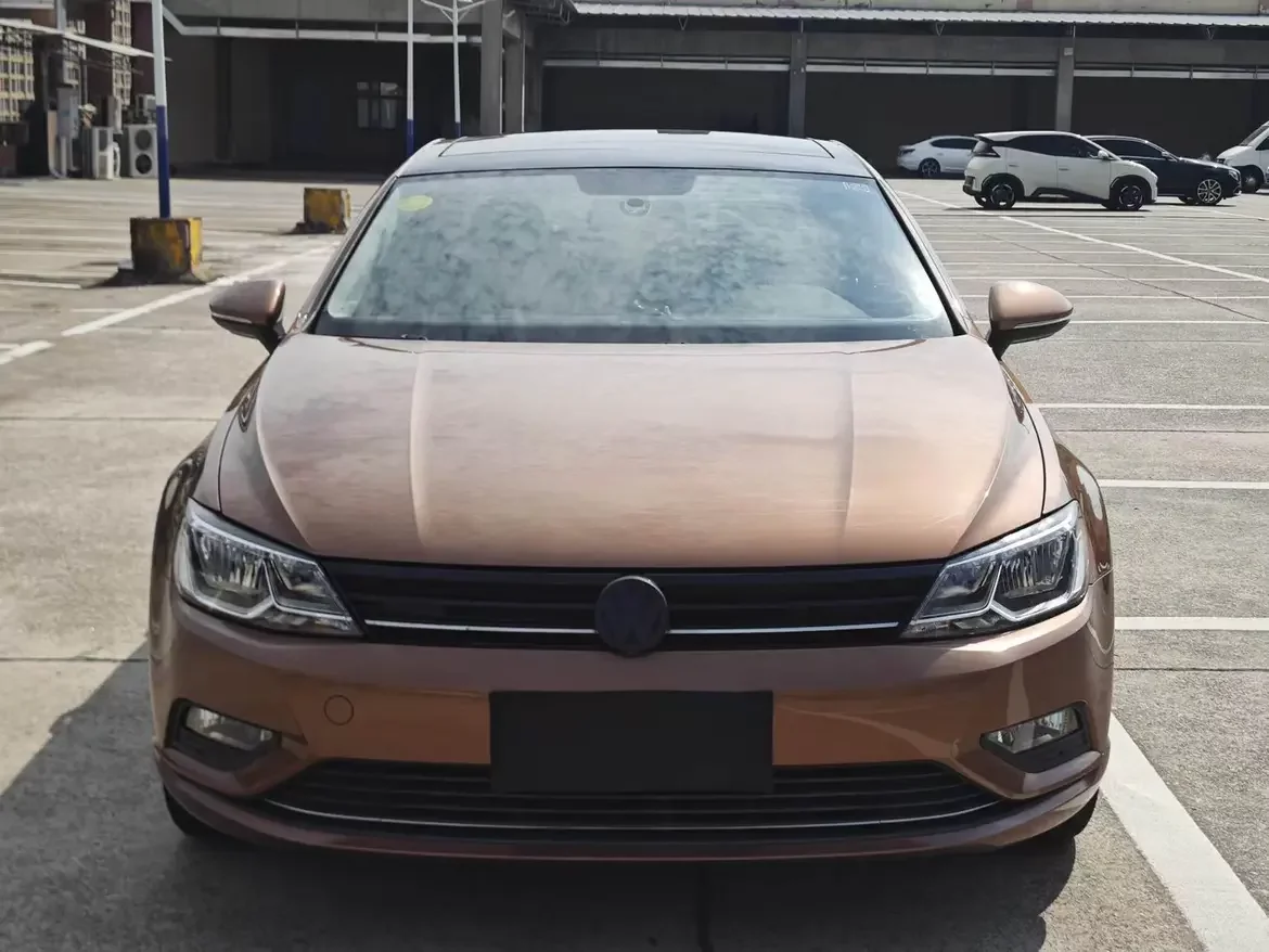 Volkswagen Lamando