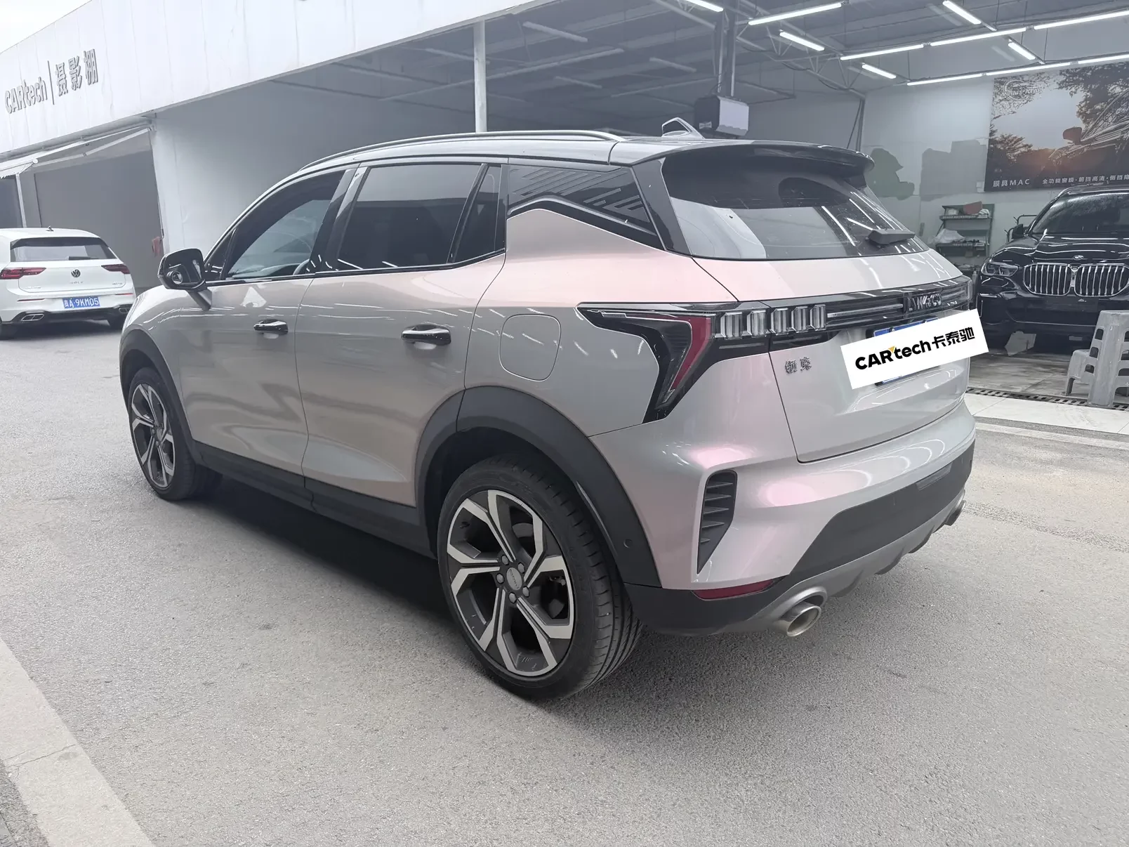 Lynk & Co 06