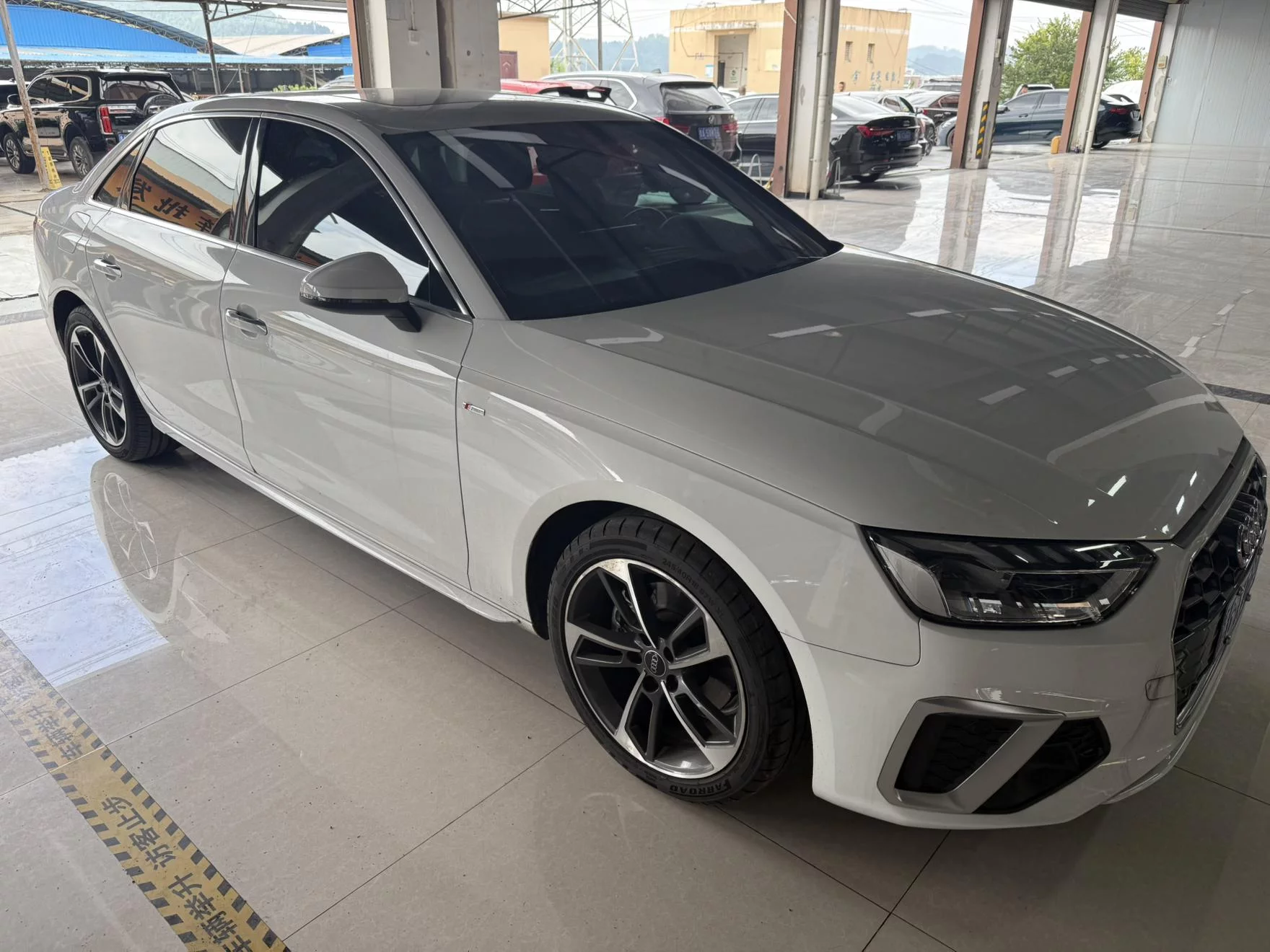 Audi A4L