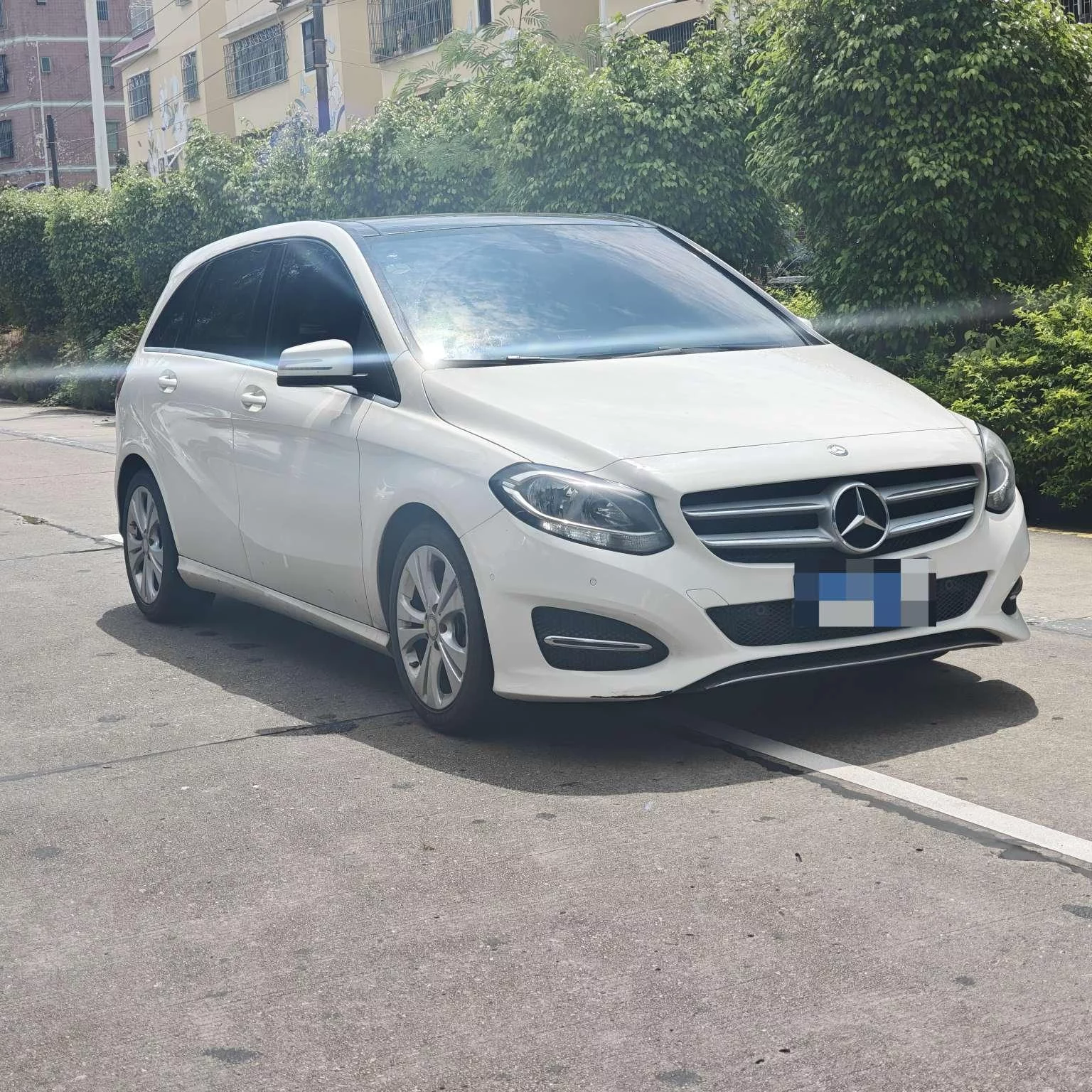 Mercedes-Benz B Class