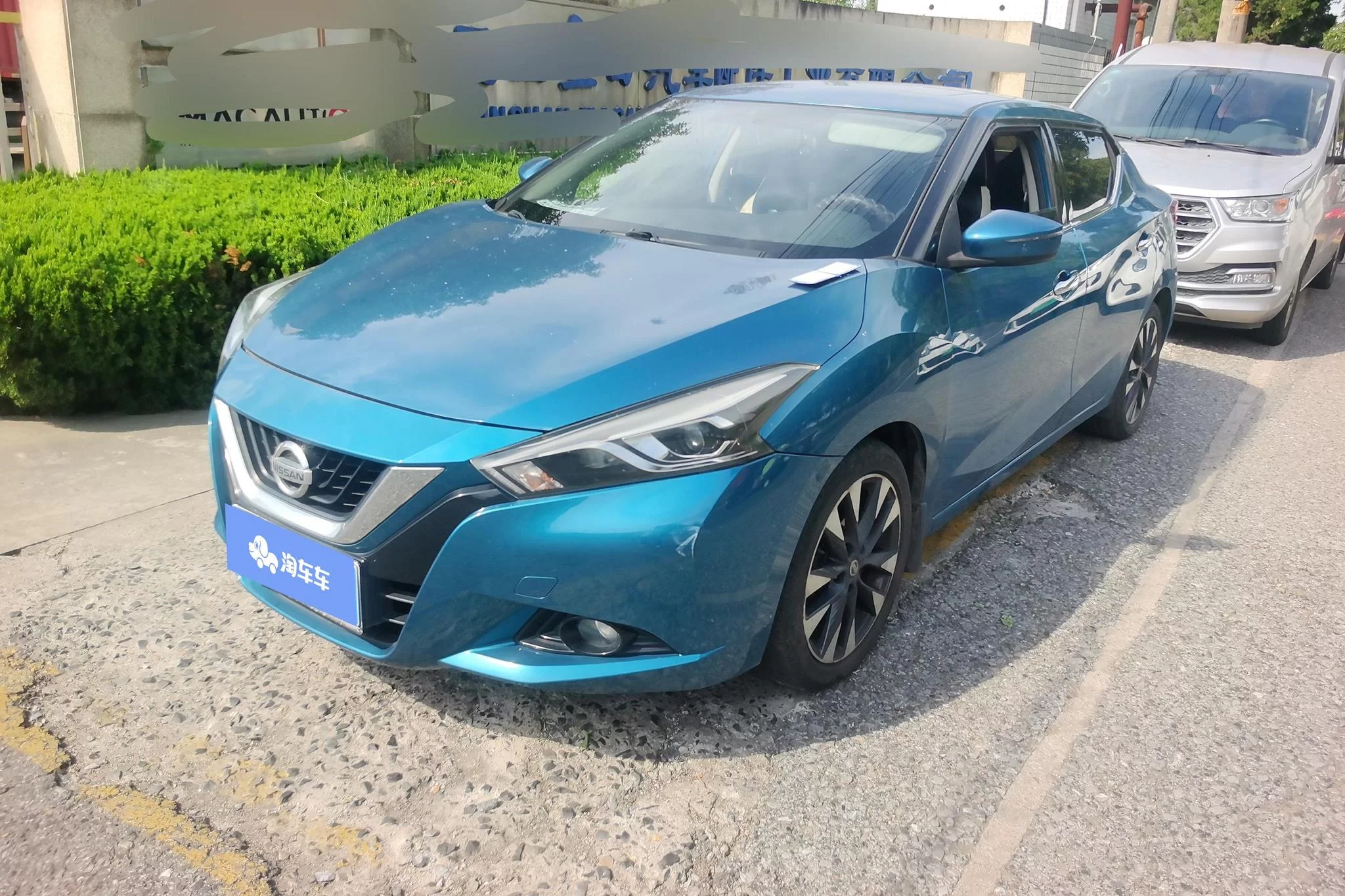 Nissan Bluebird  из Китая