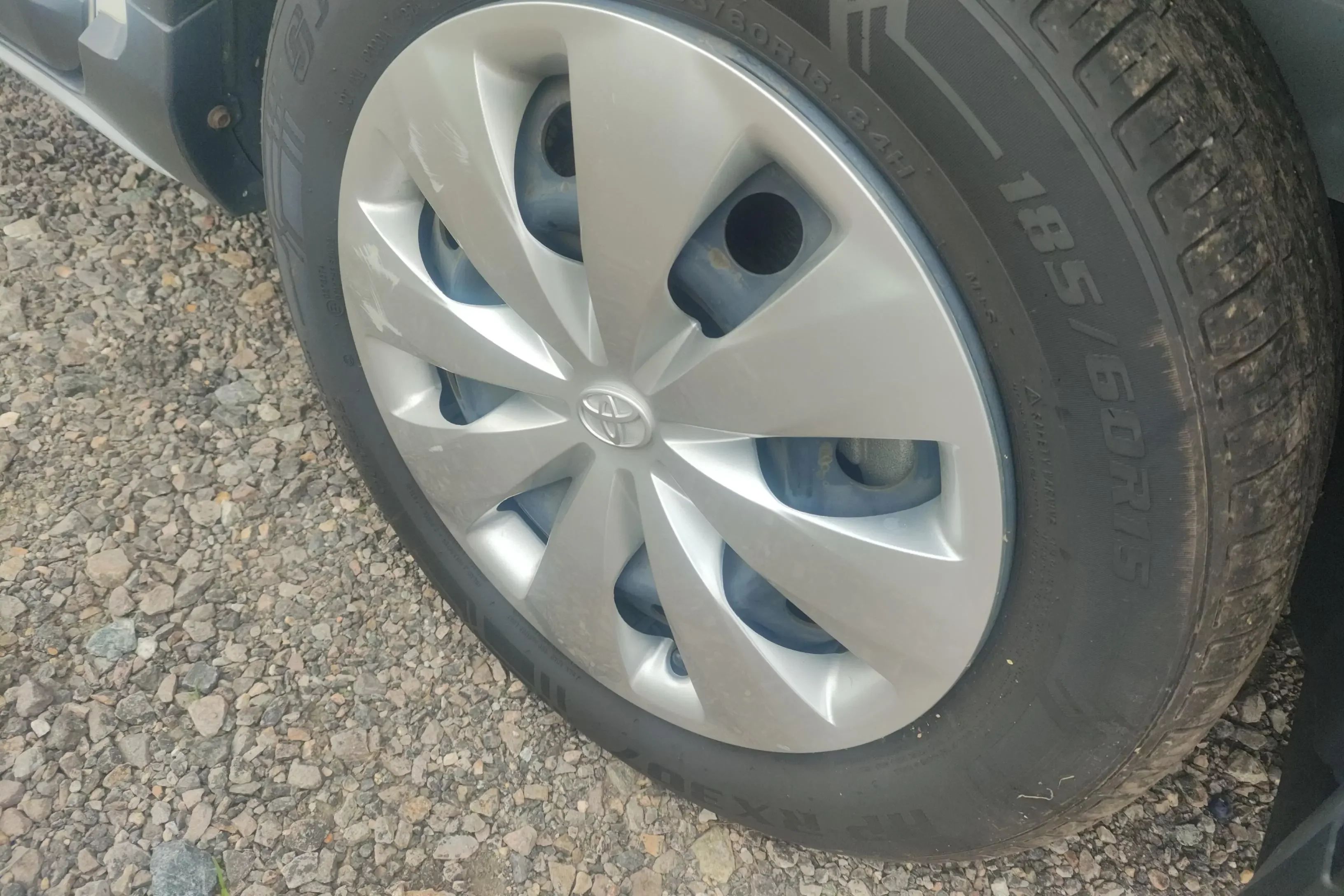 Toyota Yaris L