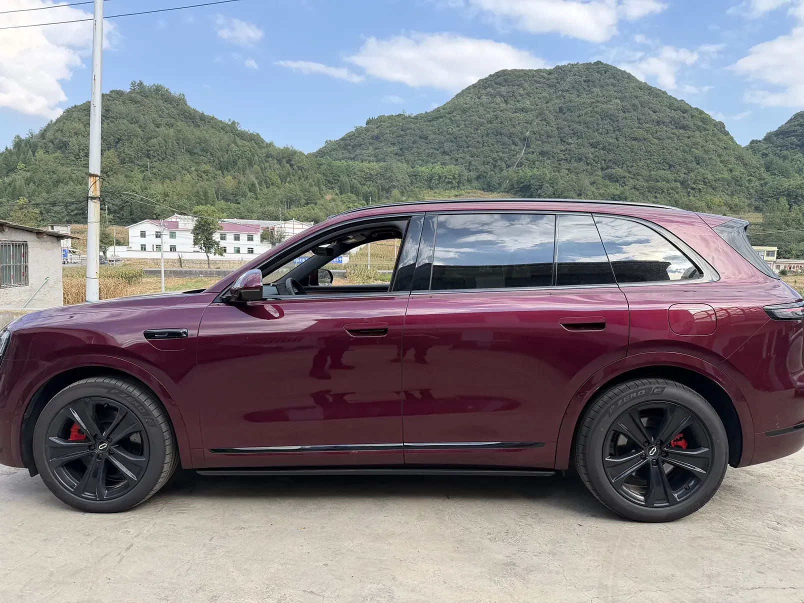 AITO M7