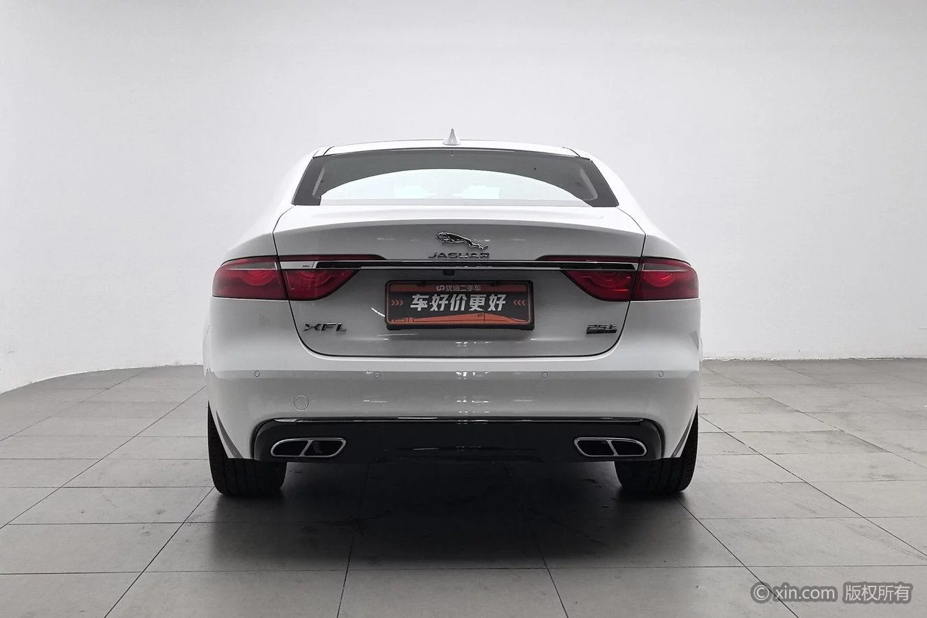 Jaguar XFL