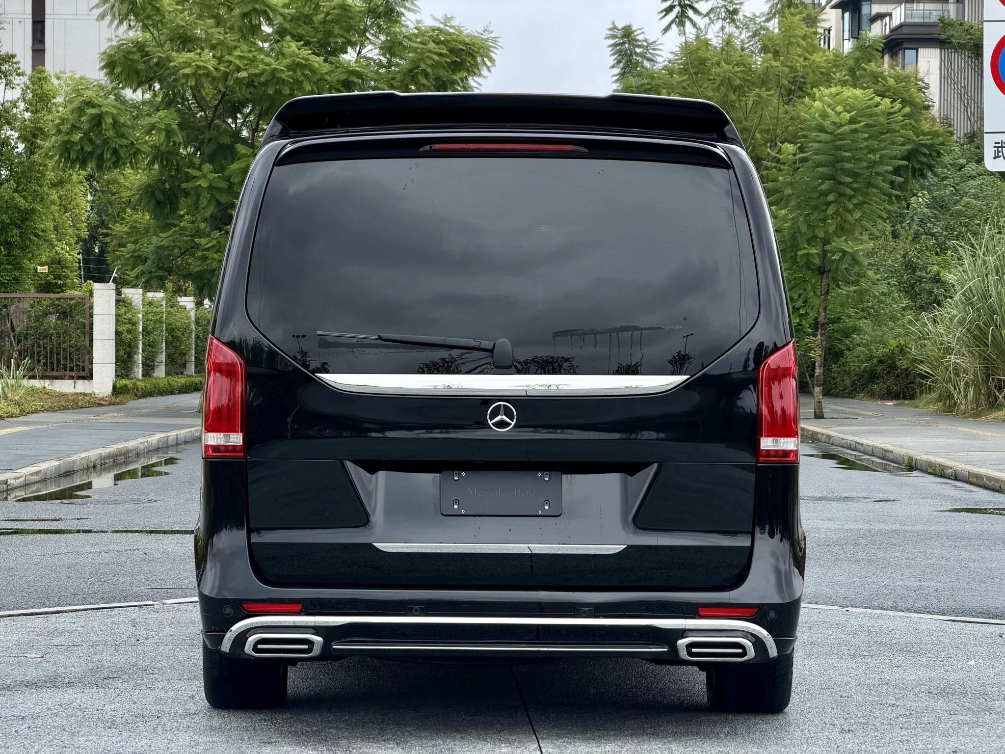Mercedes-Benz V Class