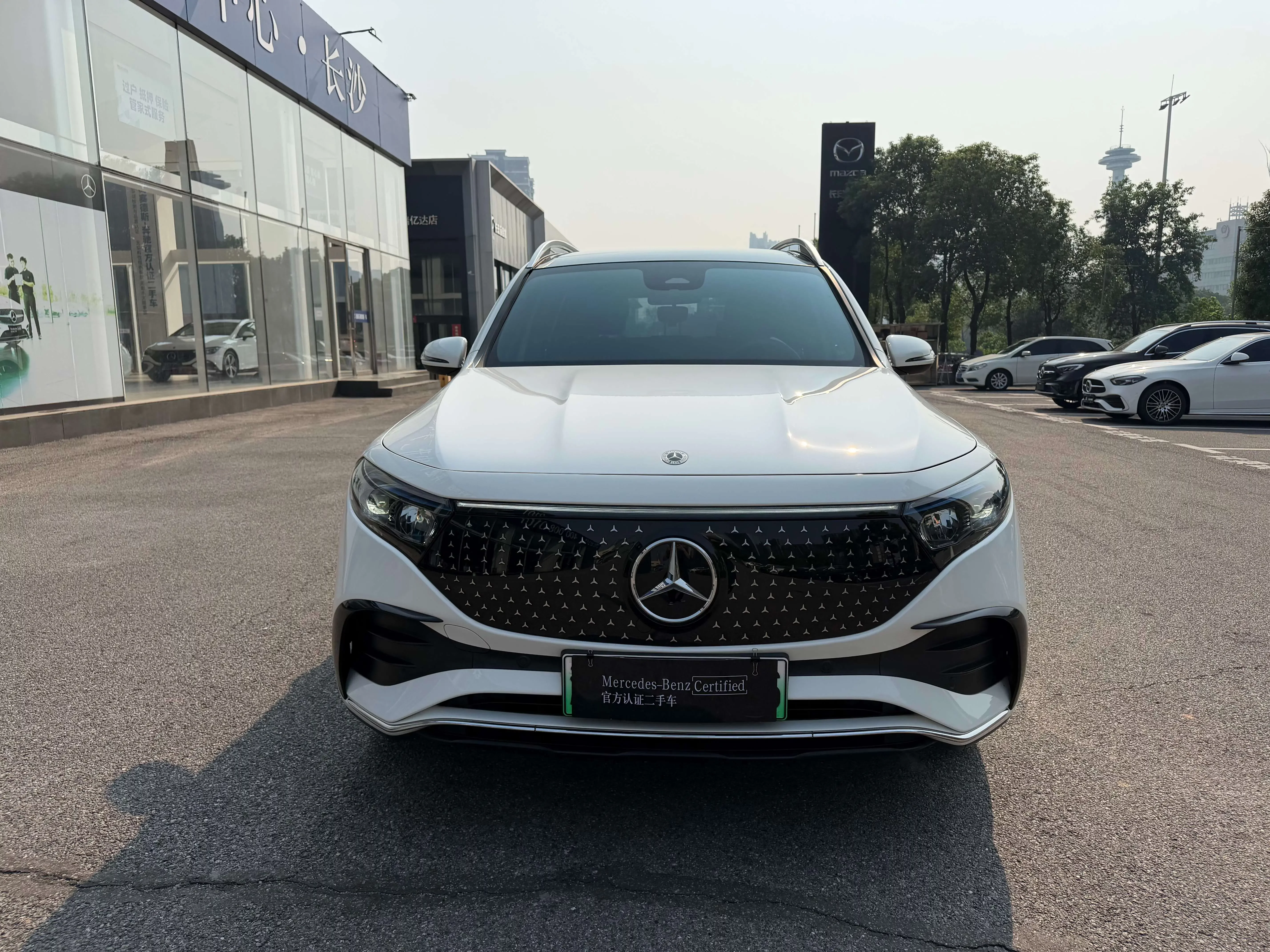 Mercedes-Benz EQB