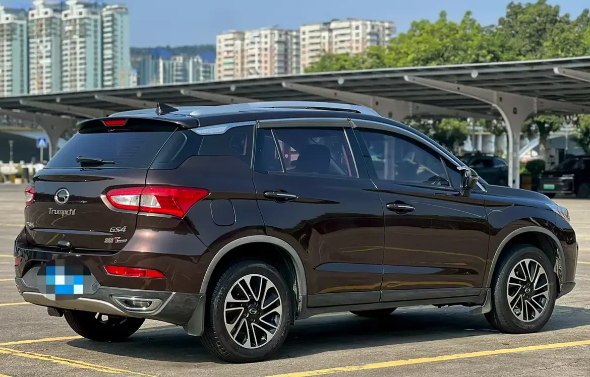 GAC Trumpchi GS4