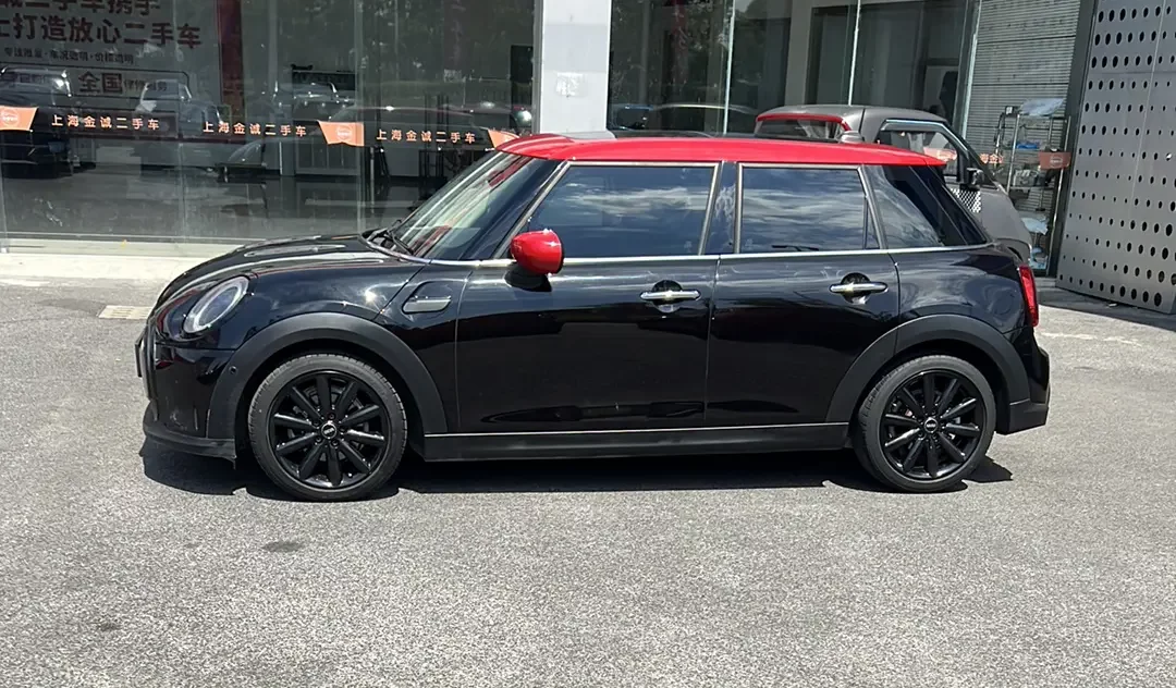 MINI MINI