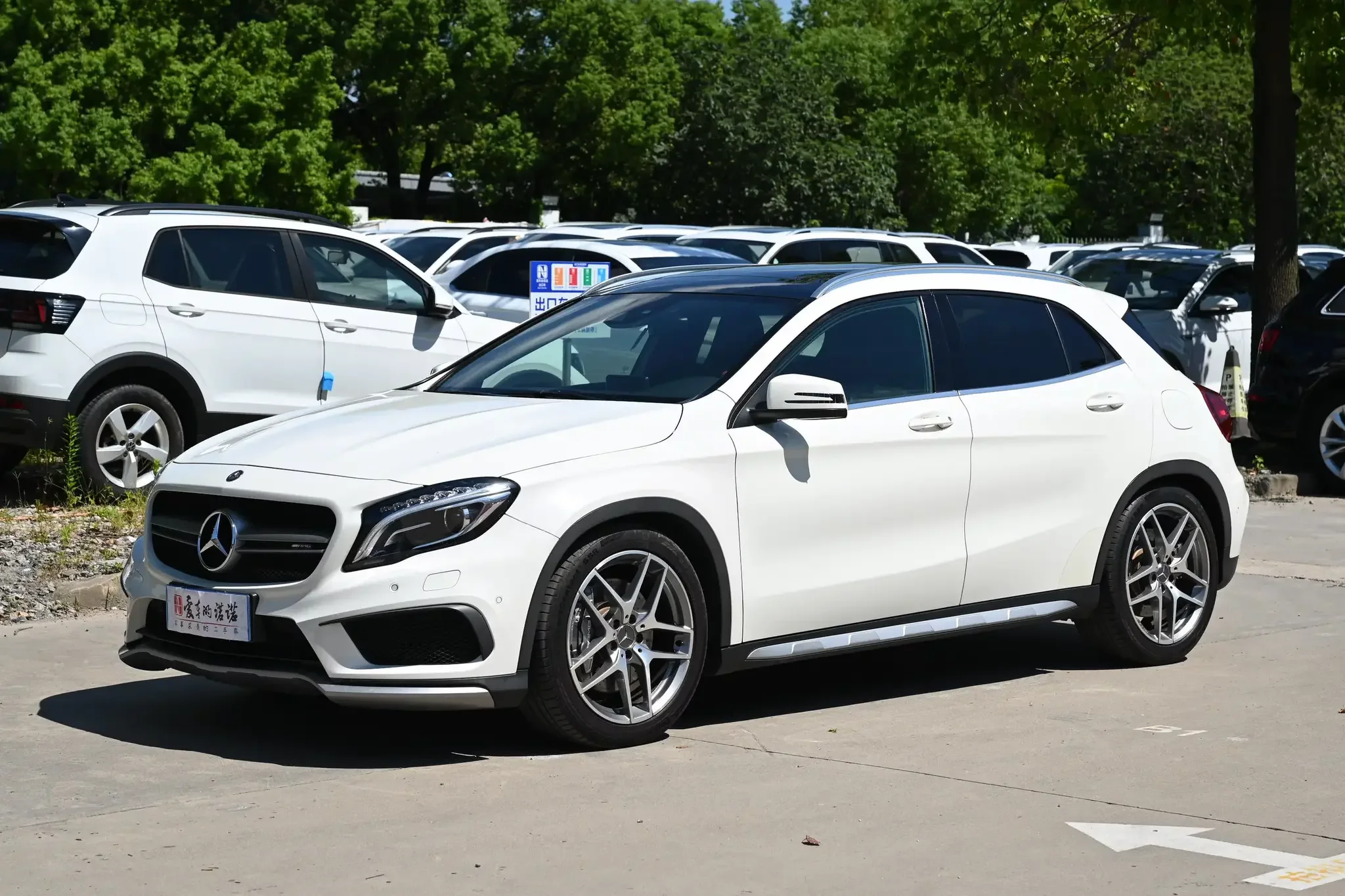 Mercedes-Benz GLA AMG