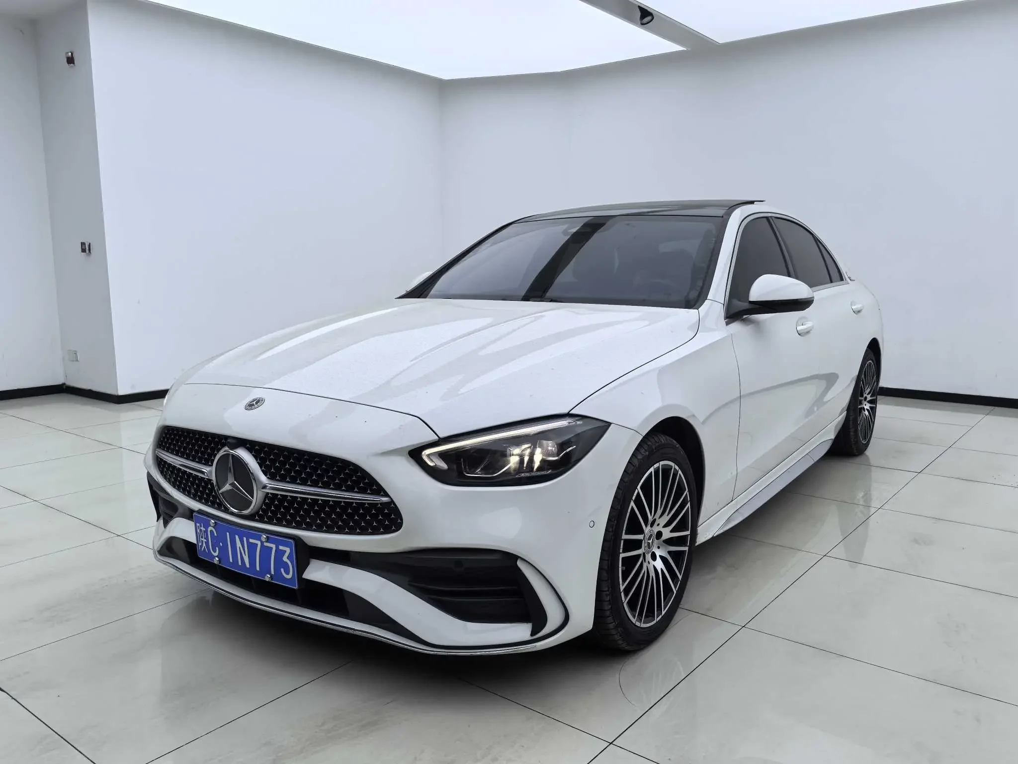 MERCEDES-BENZ C-CLASS