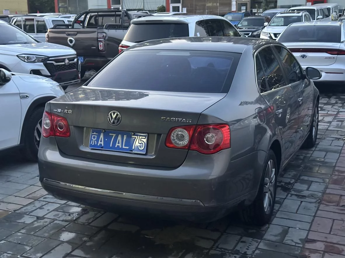 Volkswagen Sagitar