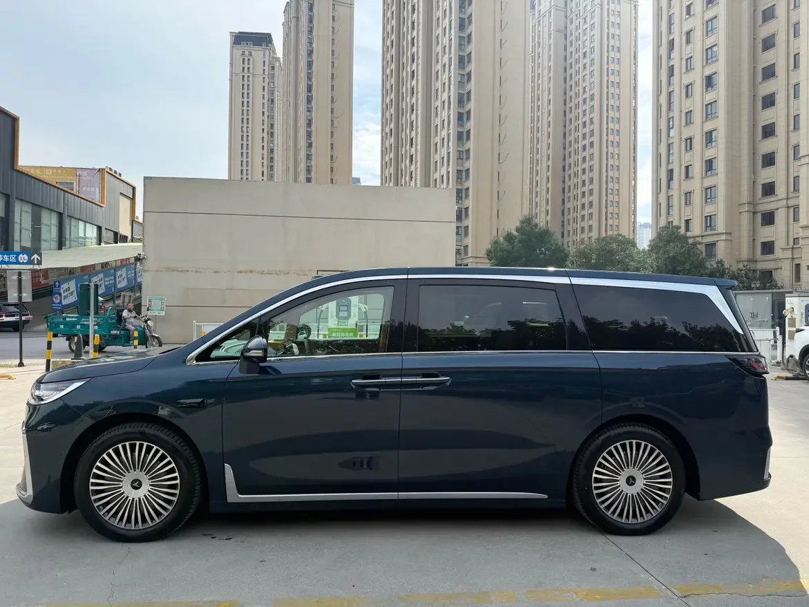 Voyah Lantu Dreamer PHEV