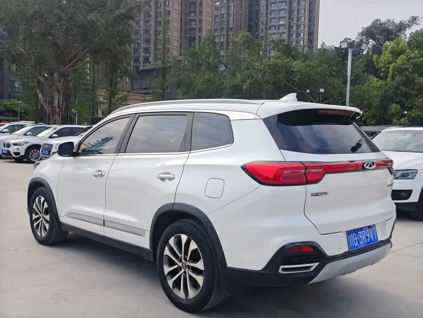 Chery Tiggo 8