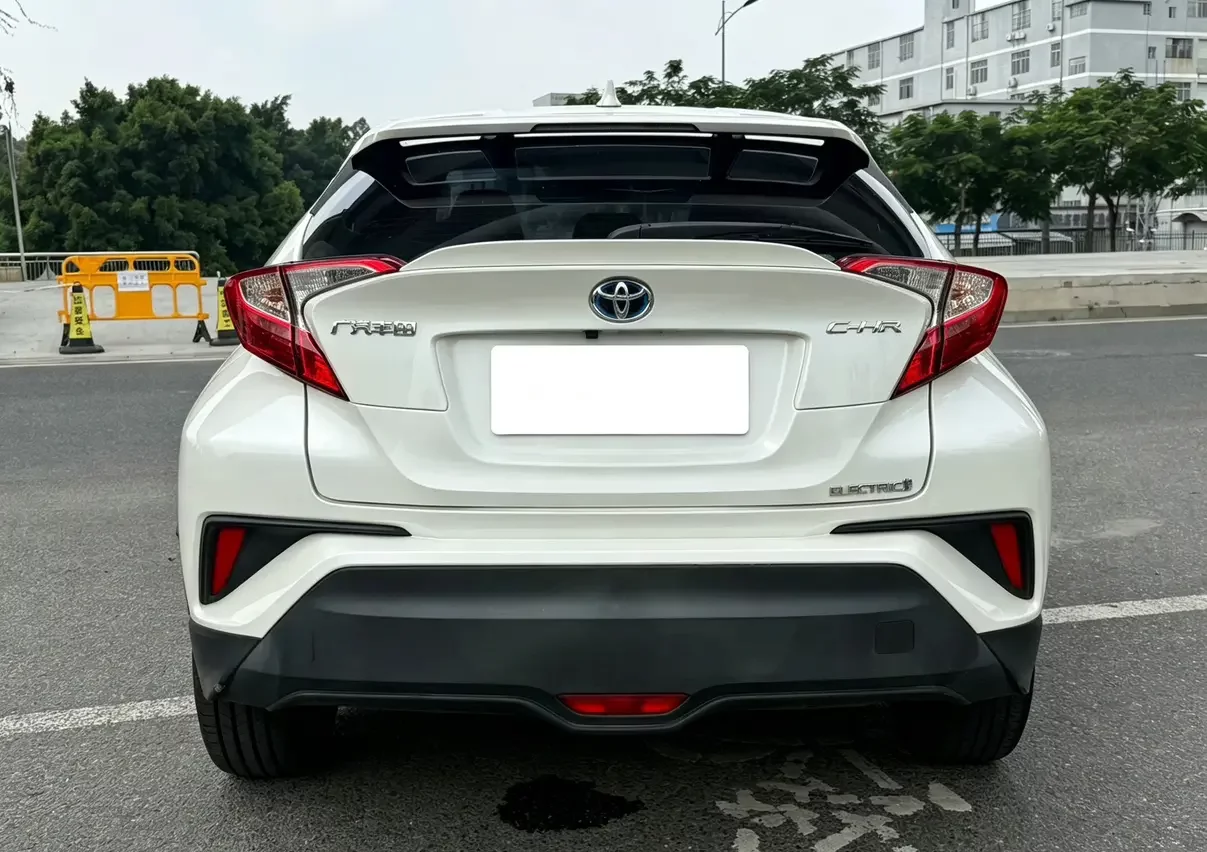 Toyota C-HR EV