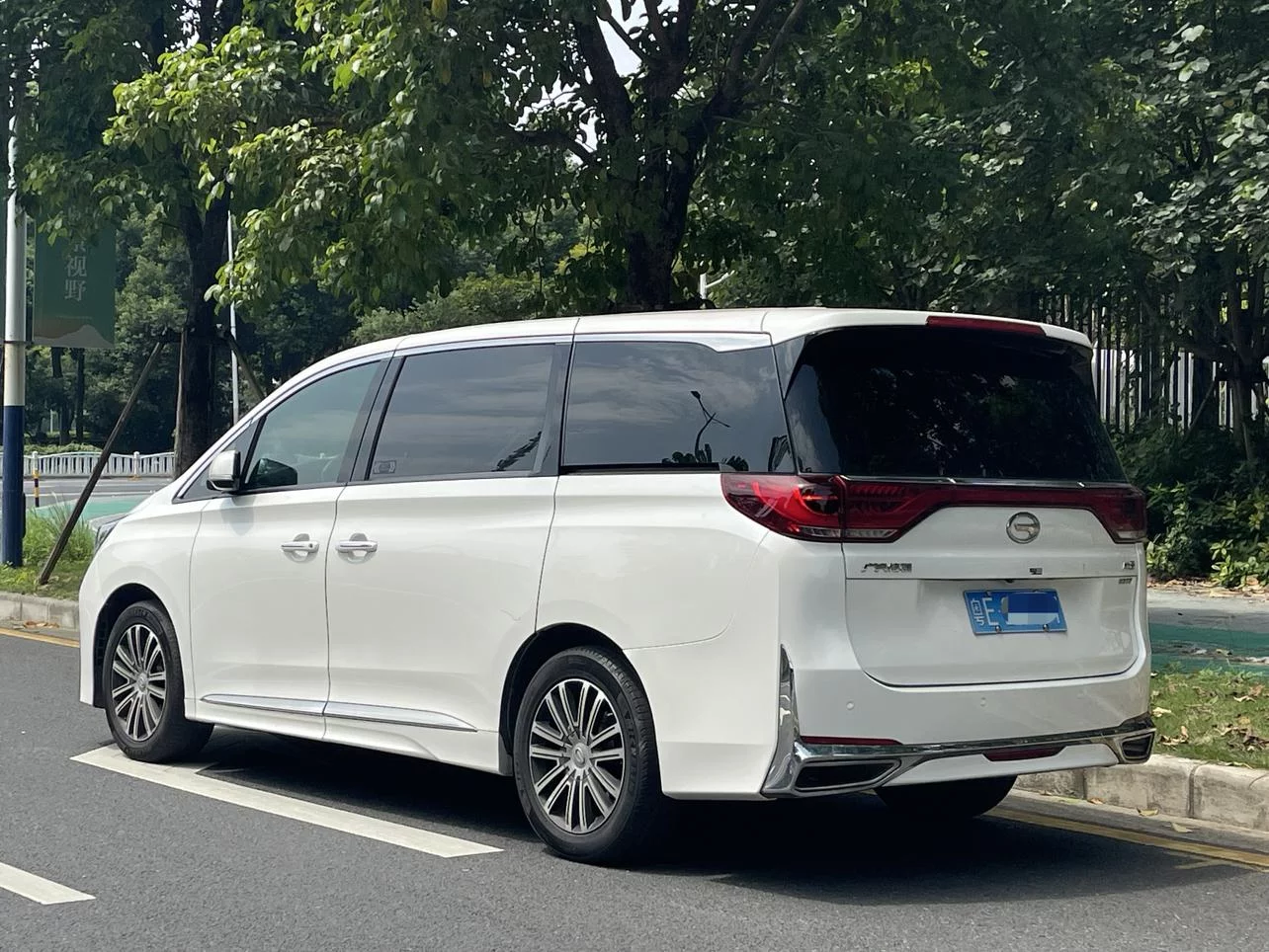 GAC Trumpchi M8