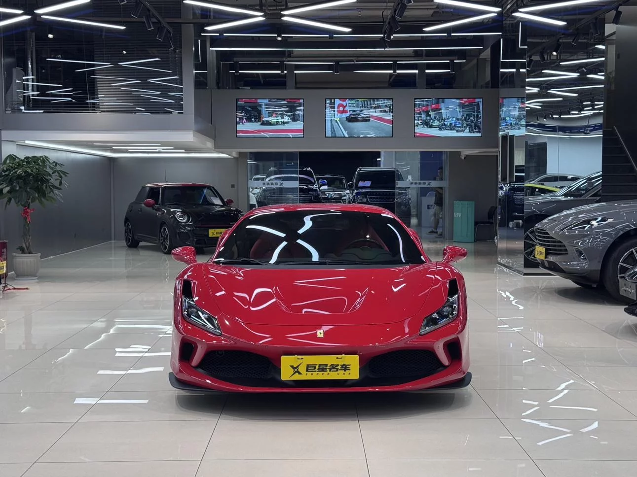 Ferrari F8