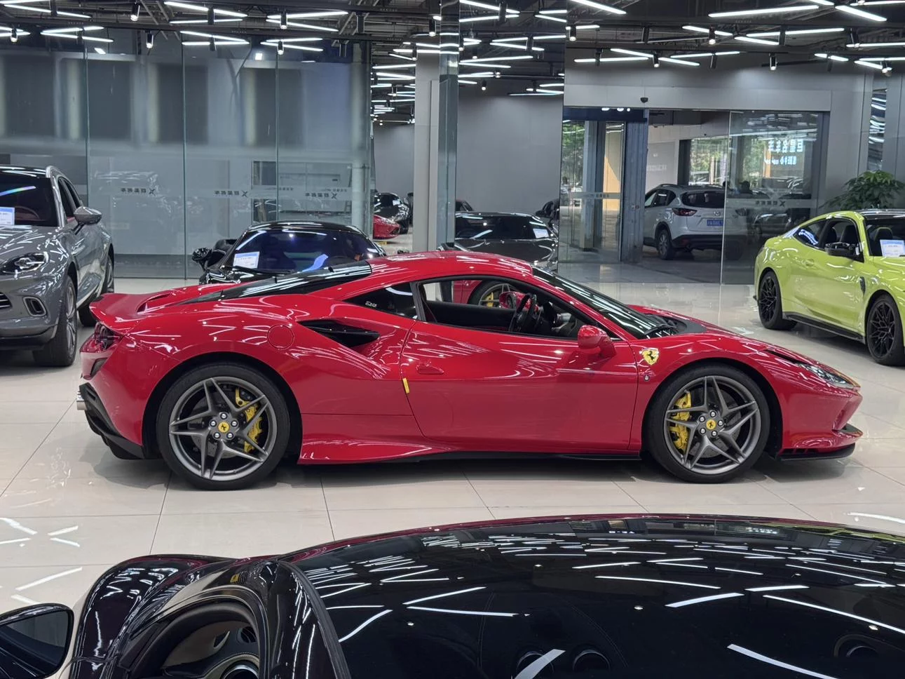 Ferrari F8