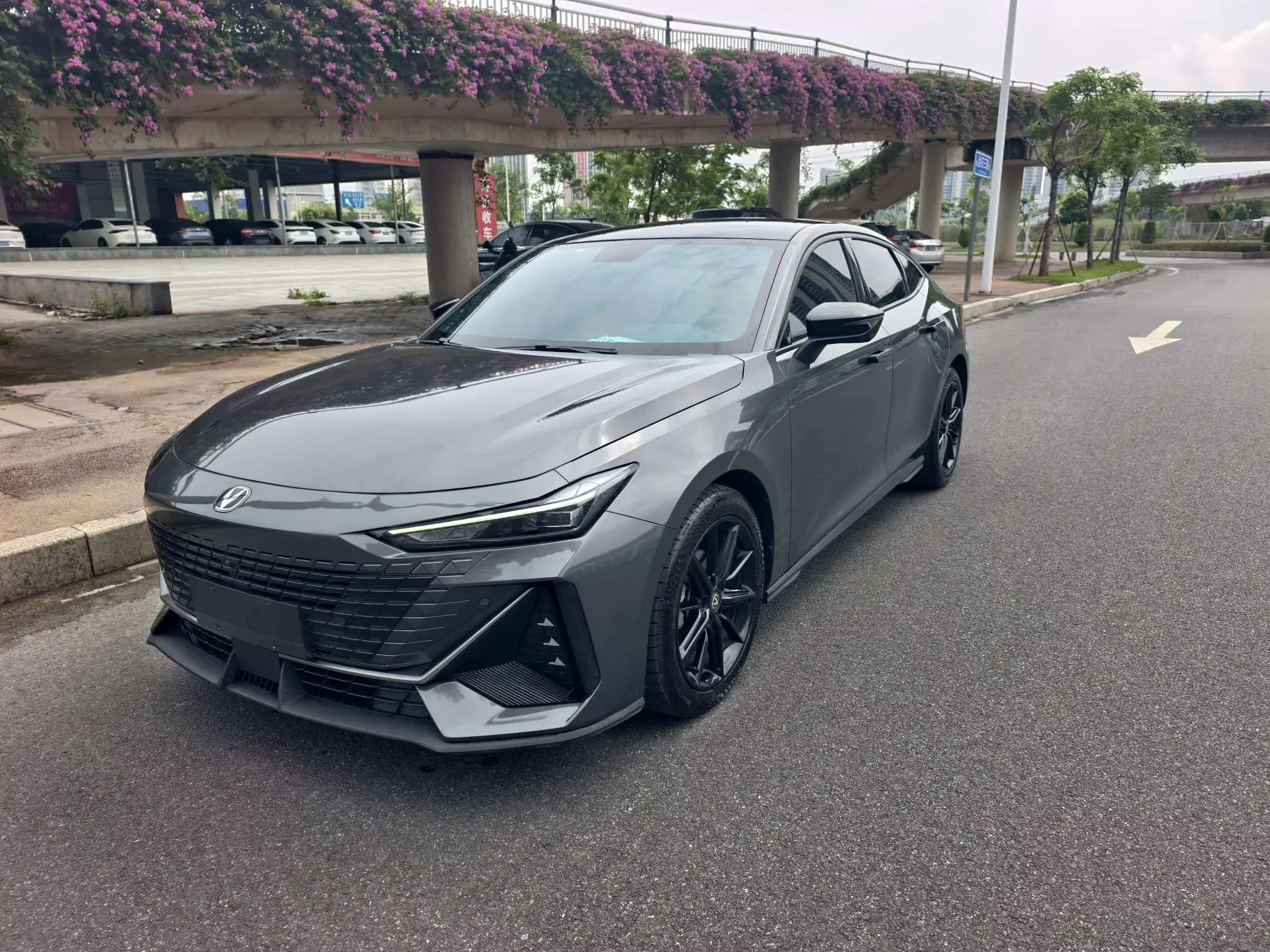 Changan UNI-V