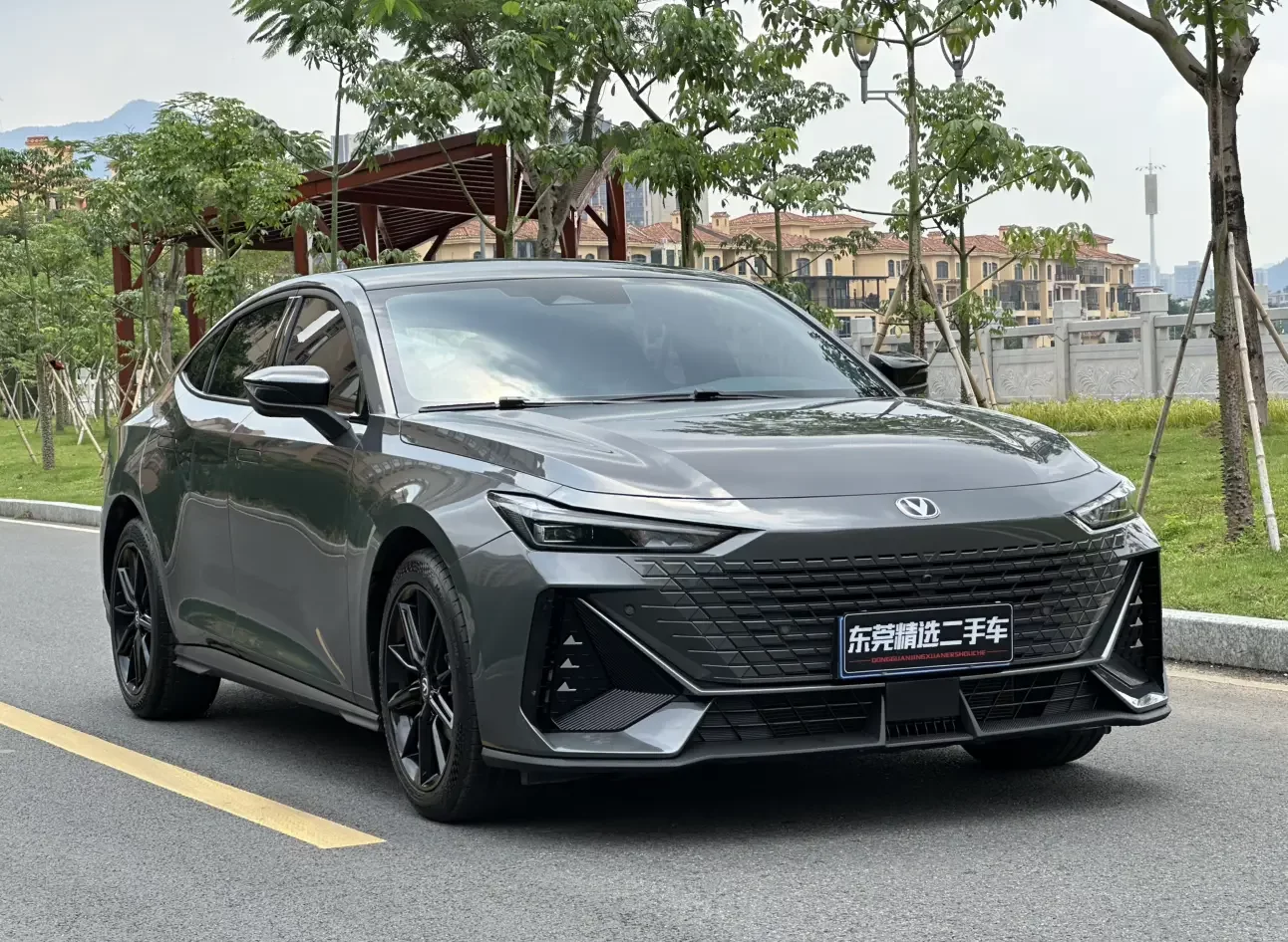 Changan UNI-V