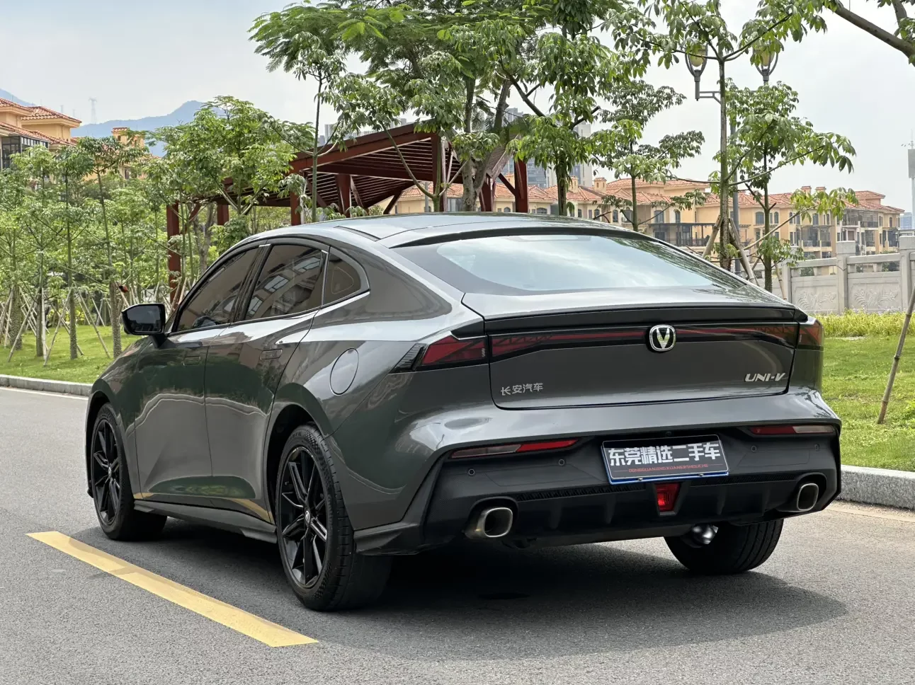 Changan UNI-V