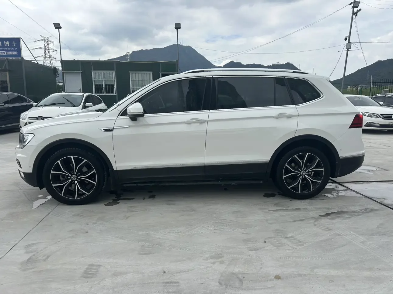 Volkswagen Tiguan L