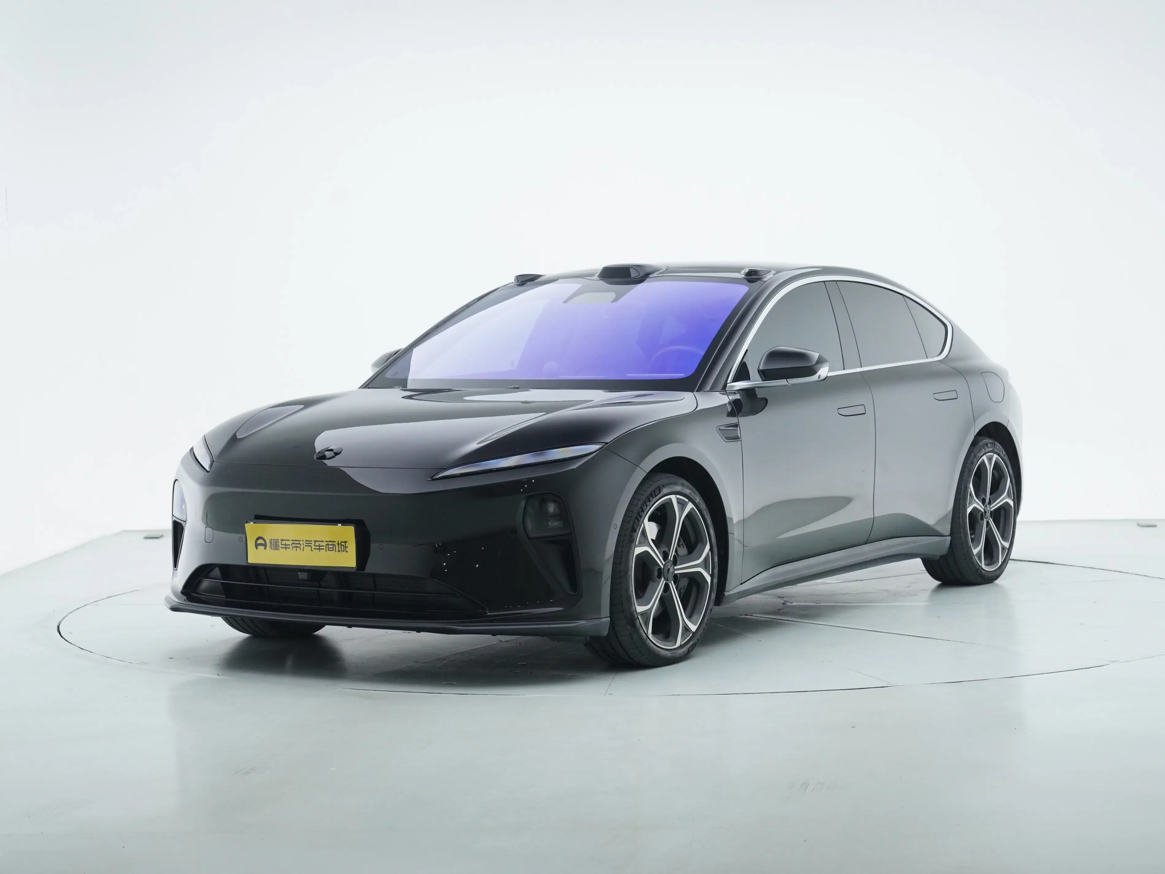 NIO ET5