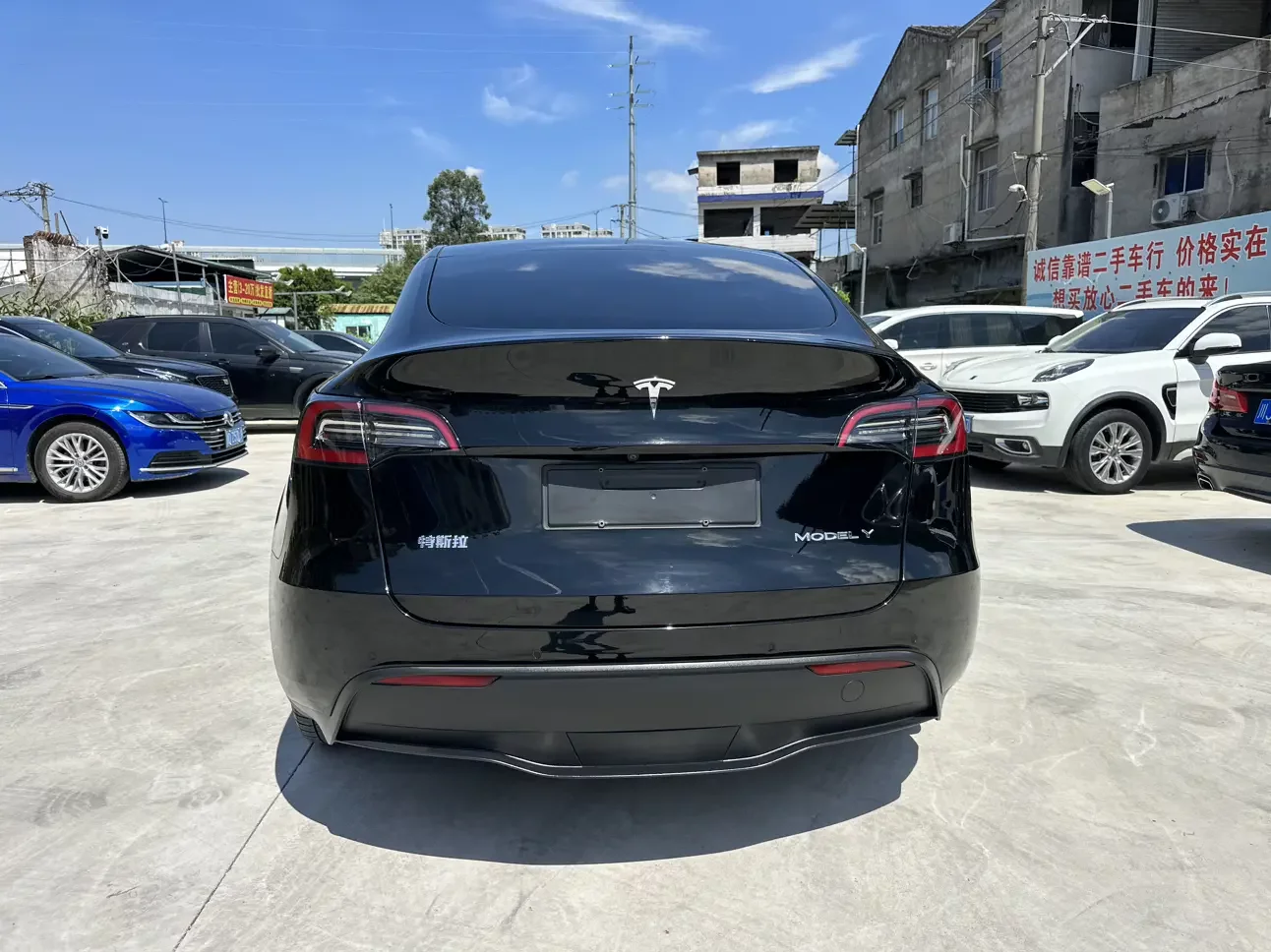 Tesla Model Y