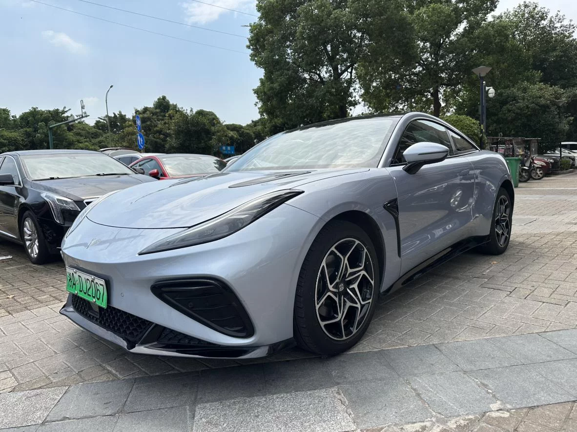 NETA GT