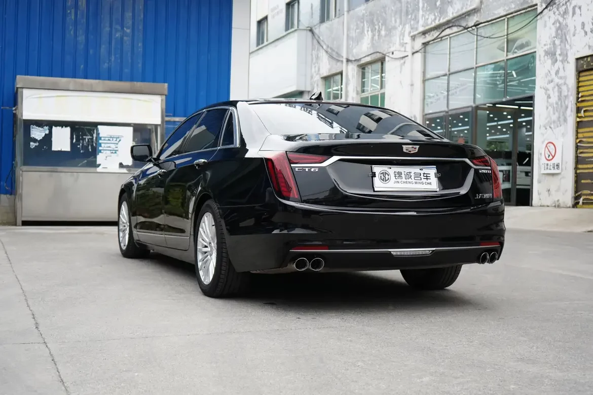 Cadillac CT6