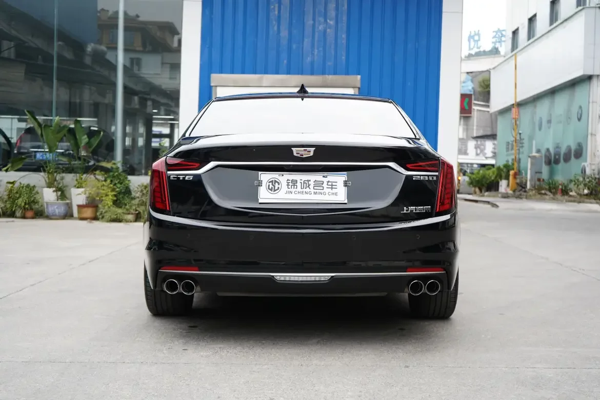 Cadillac CT6