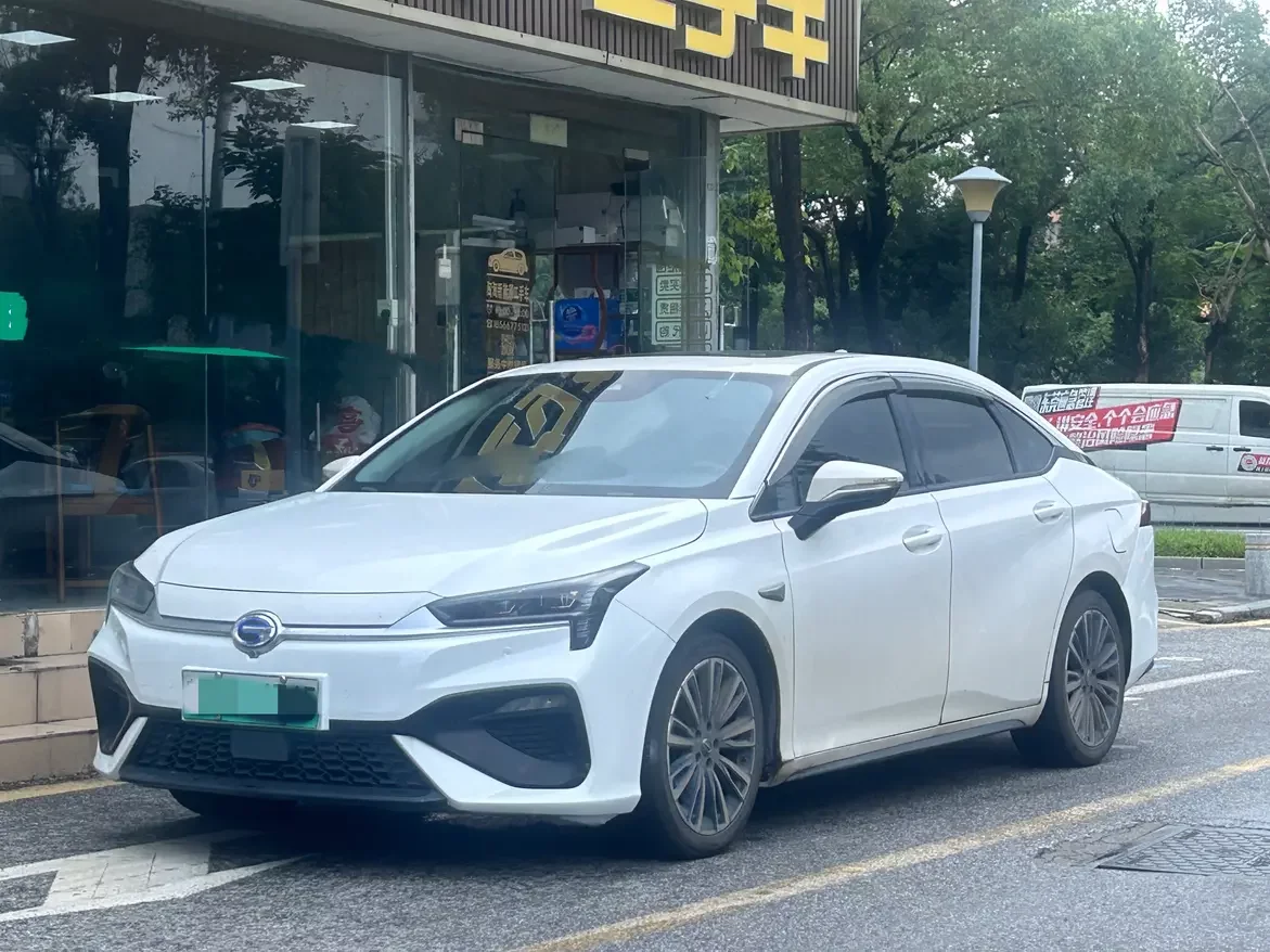 GAC AION S