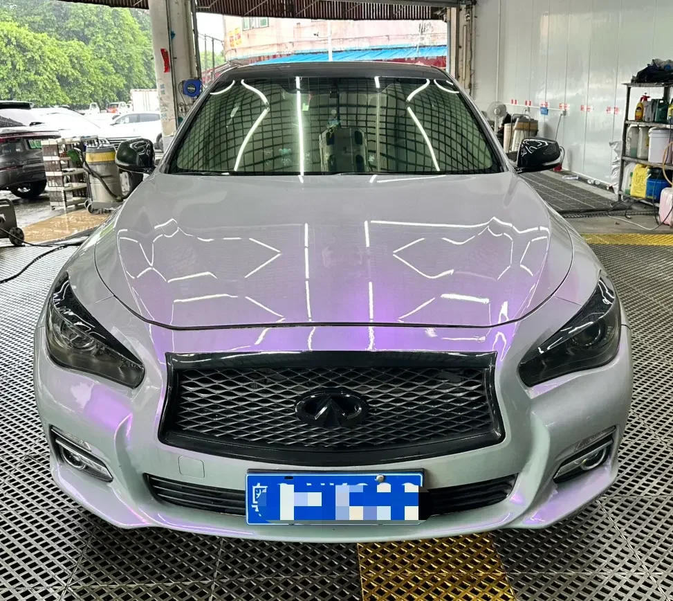 Infiniti Q50L