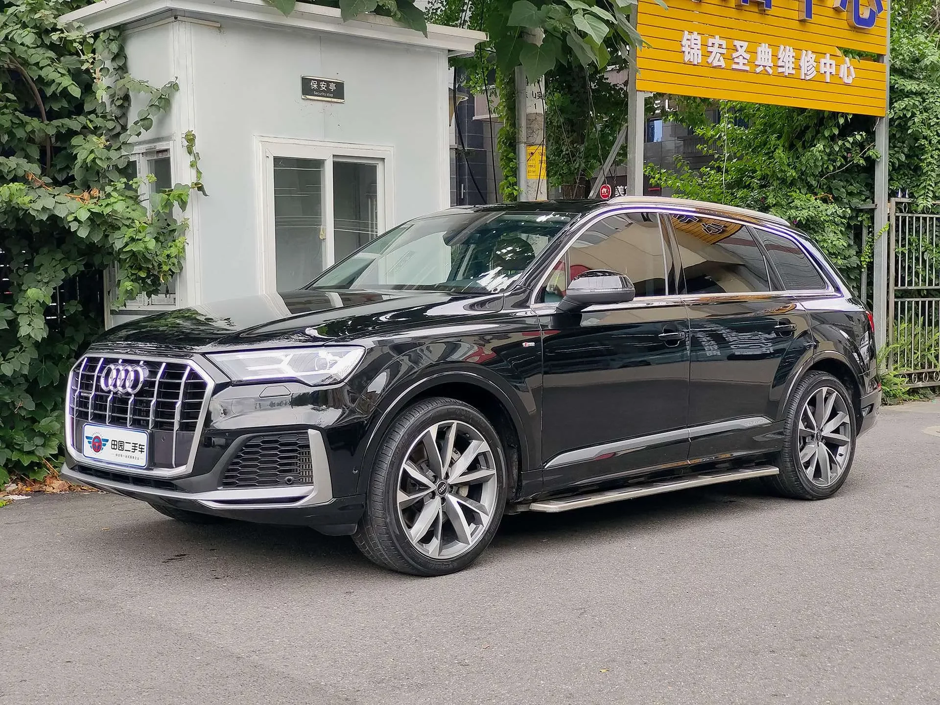 AUDI Q7
