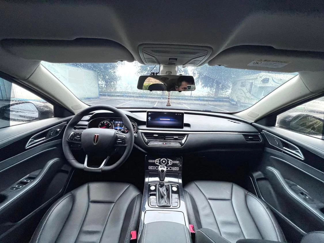Hongqi H5 classic