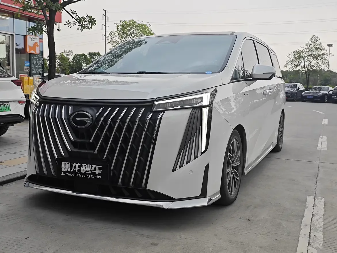 GAC Trumpchi M8