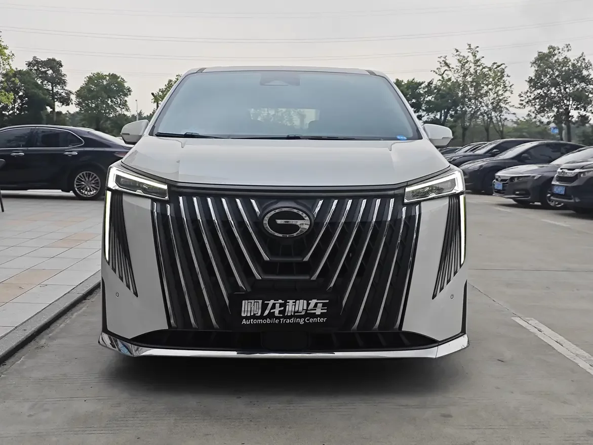 GAC Trumpchi M8