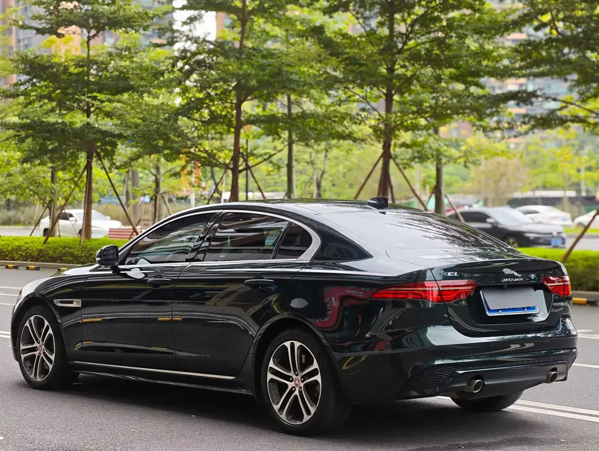Jaguar XEL
