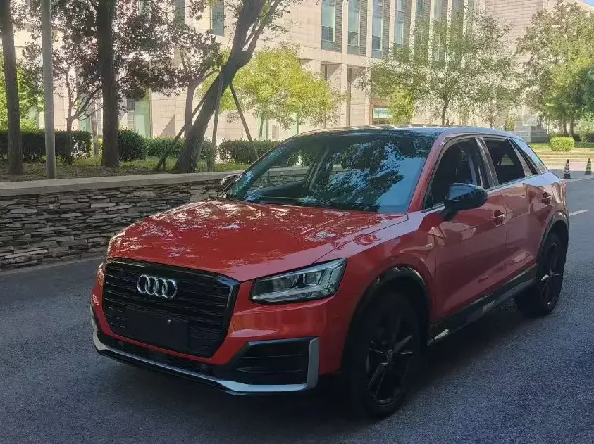 Audi Q2L