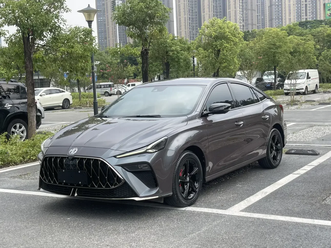MG 5 Scorpio