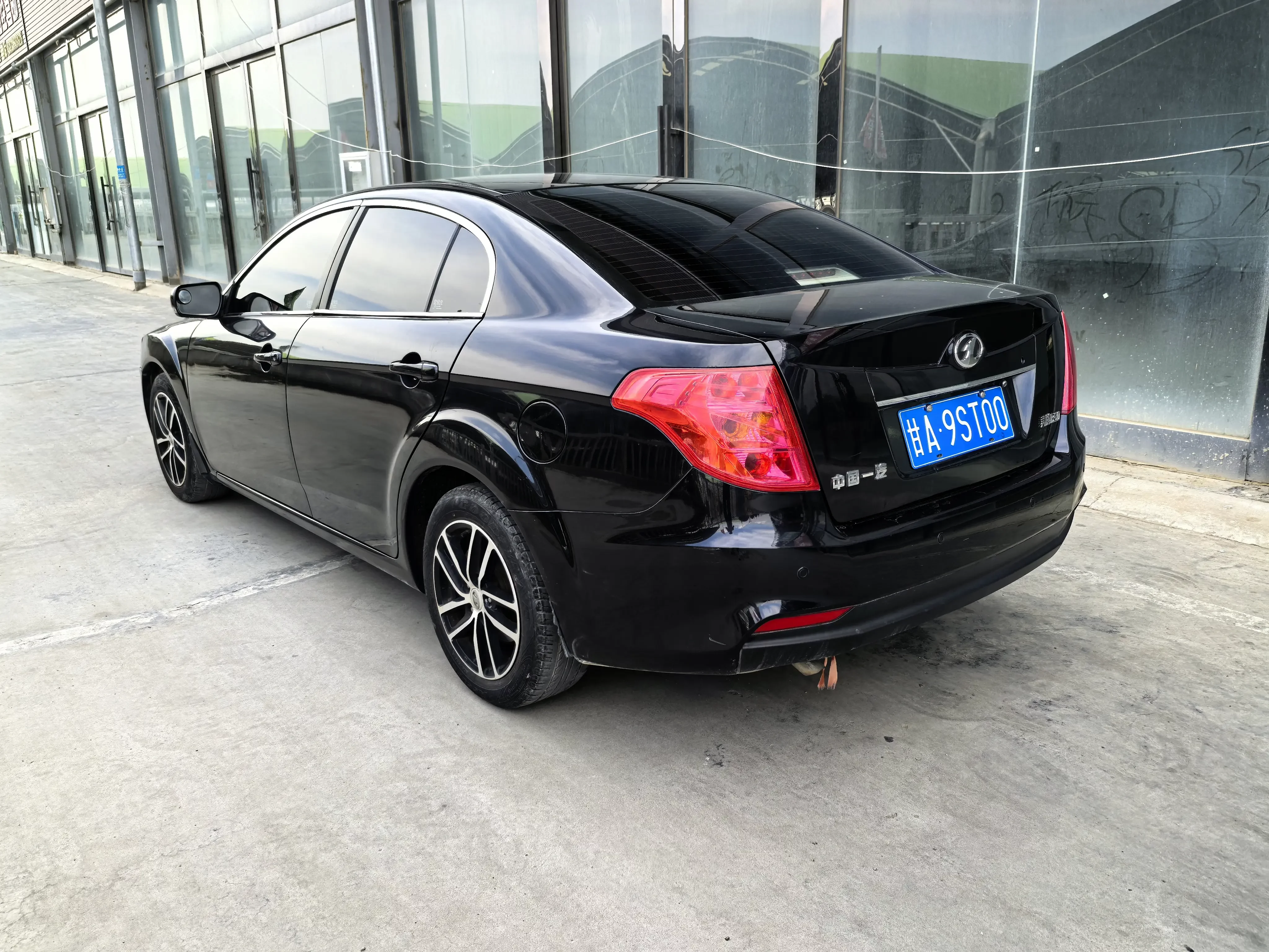 FAW Bestune B50