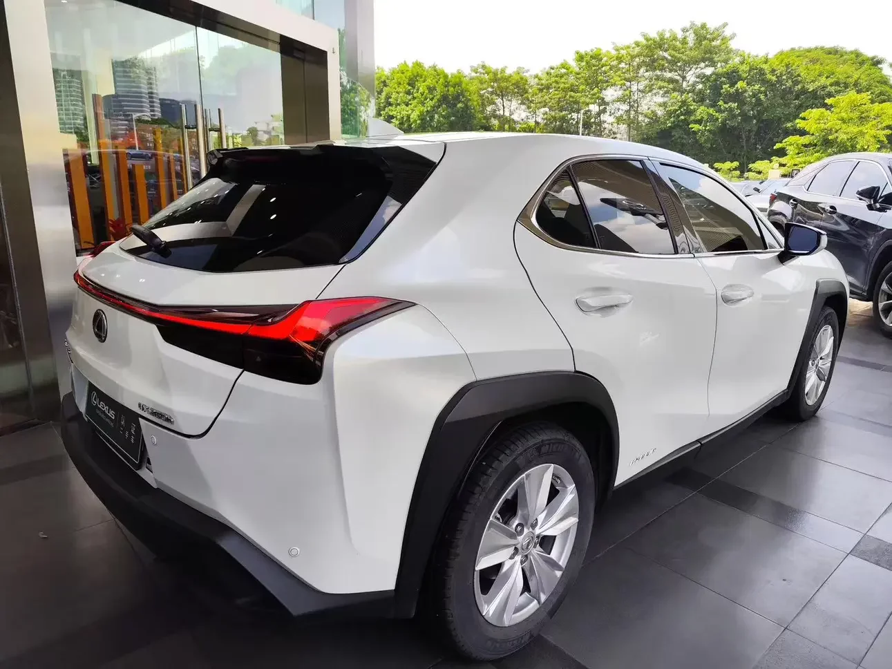 Lexus UX