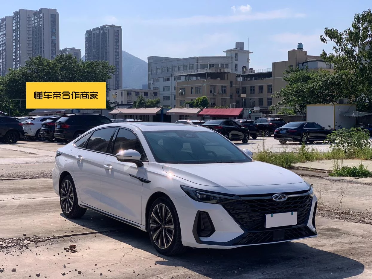 Chery Arrizo 8