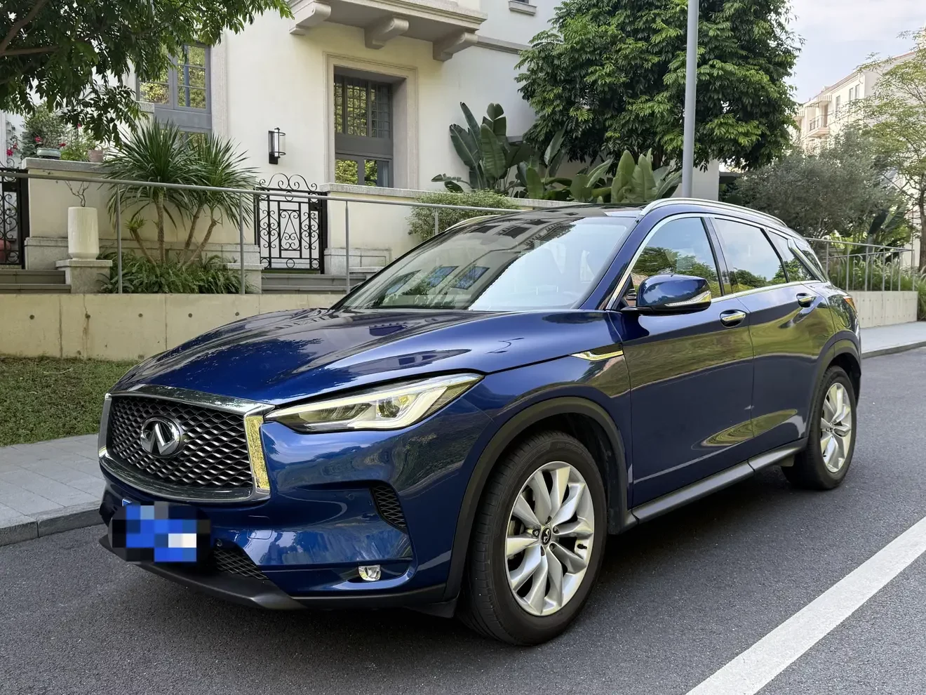 Infiniti QX50