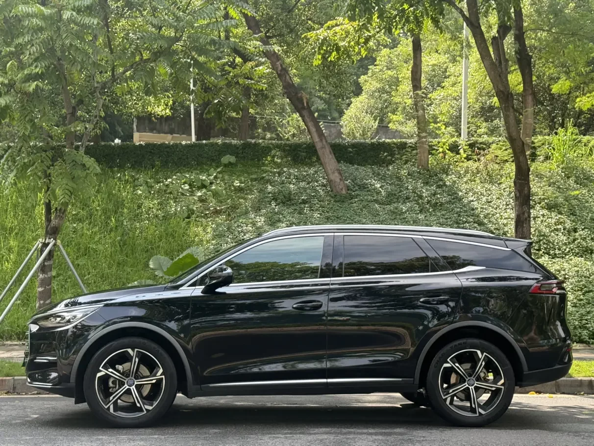 BYD Tang DM