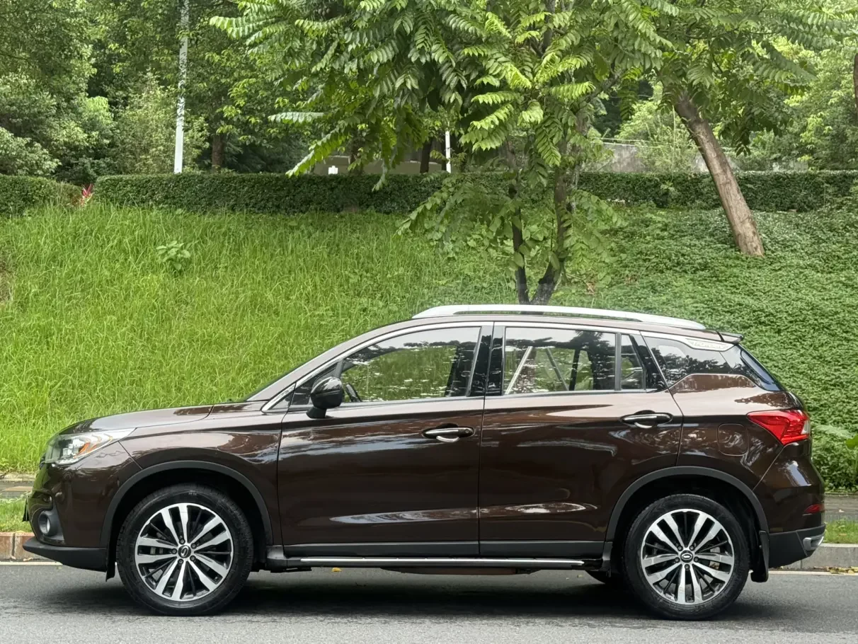 GAC Trumpchi GS4 PHEV