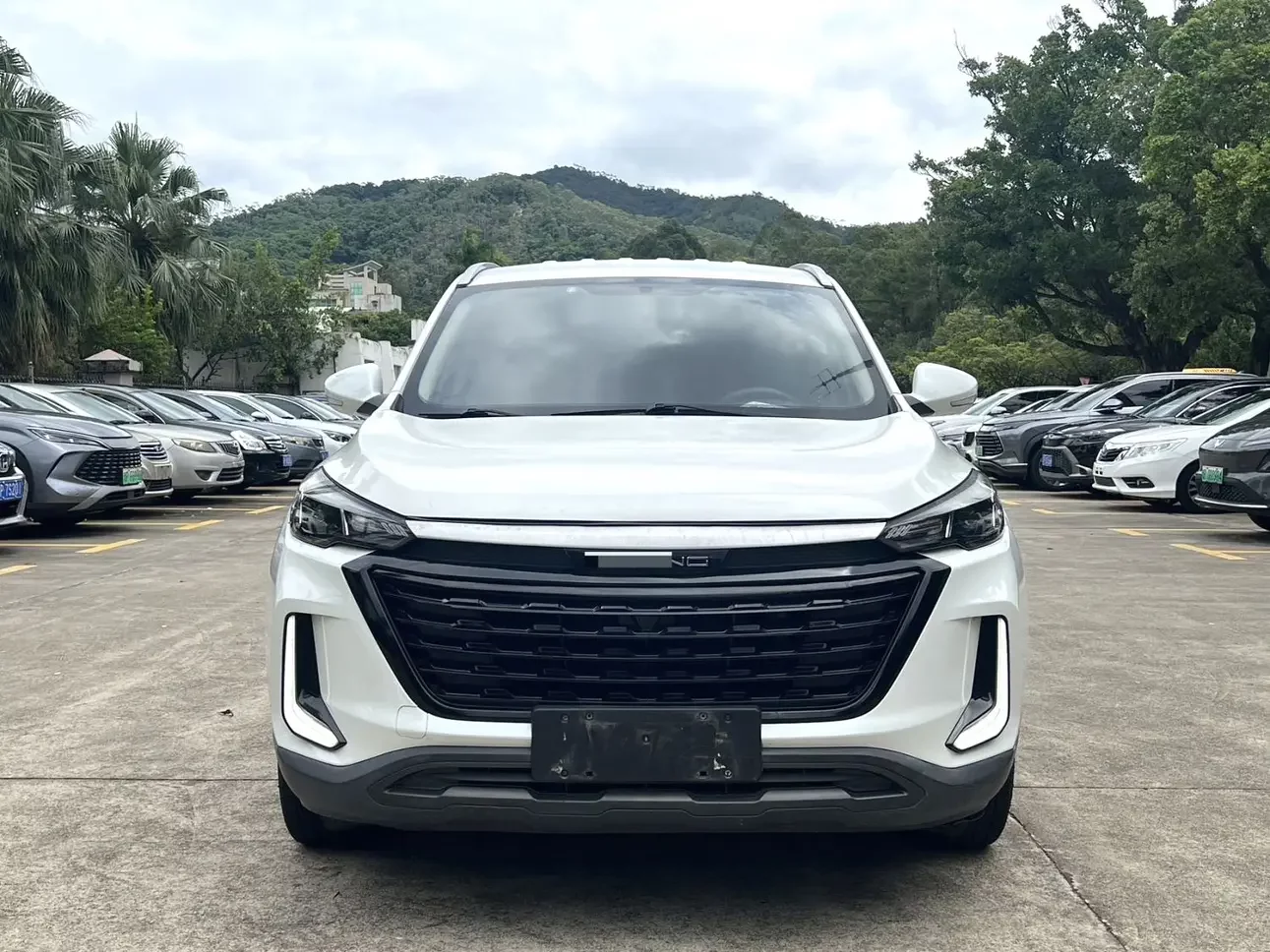 BAIC Beijing X3