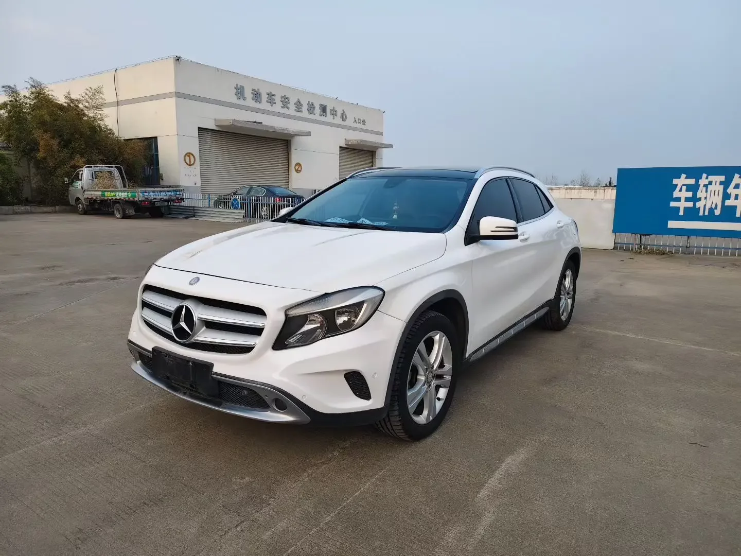 Mercedes-Benz GLA